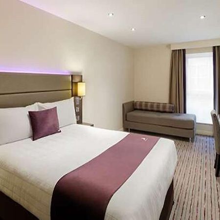 Premier Inn Perth City Centre Eksteriør billede
